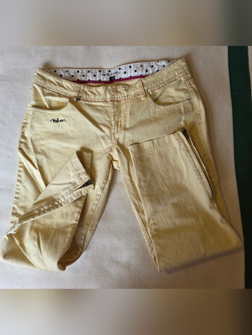 Volcom Pale Yellow Clam Digger Cropped Denim/Canvas Pants w Ankle Zippers S 11